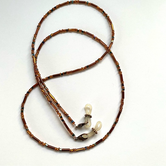 Crystal beaded eyeglass chain, hematite black and iridescent metallics - Picture 3 of 9